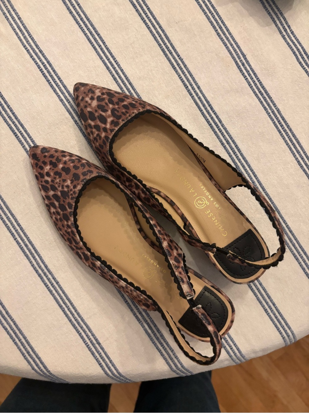 Leopard Print Pointed Toe Slingback Flats